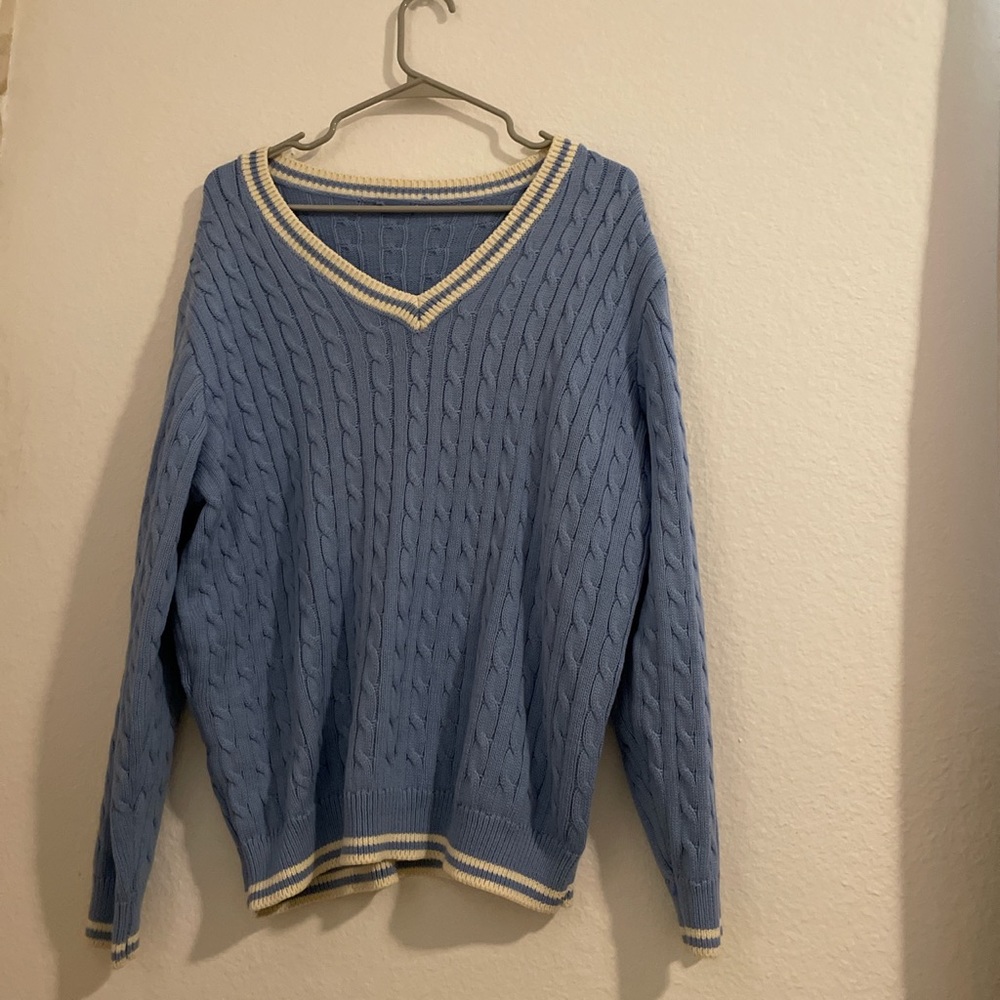 Brandy Melville sweatshirt